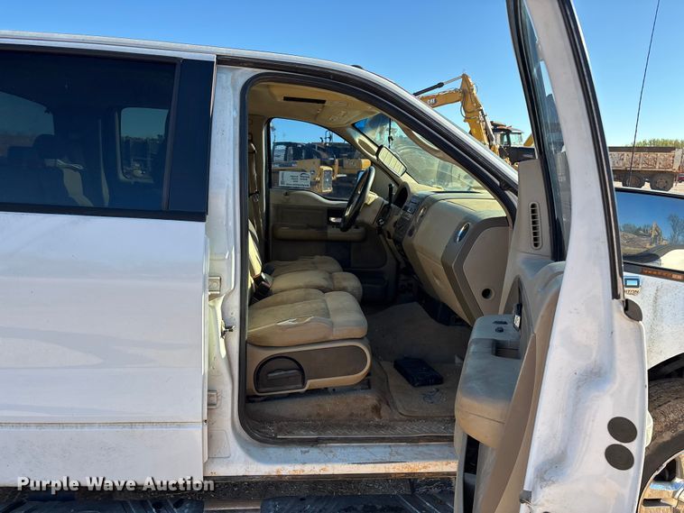 image for item FG0227 2006 Ford F150 Crew Cab pickup truck