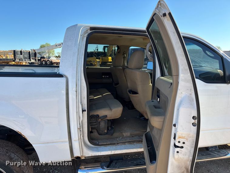 image for item FG0227 2006 Ford F150 Crew Cab pickup truck