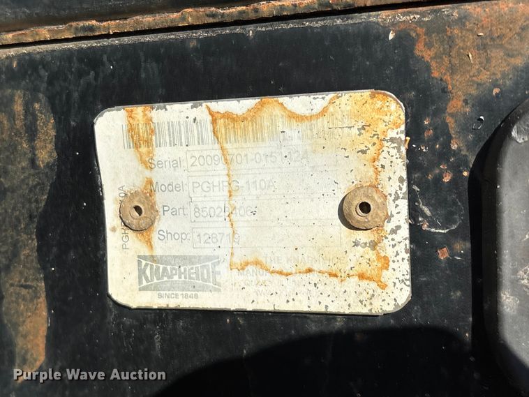 image for item FG0233 2009 Ford F350 flatbed pickup truck