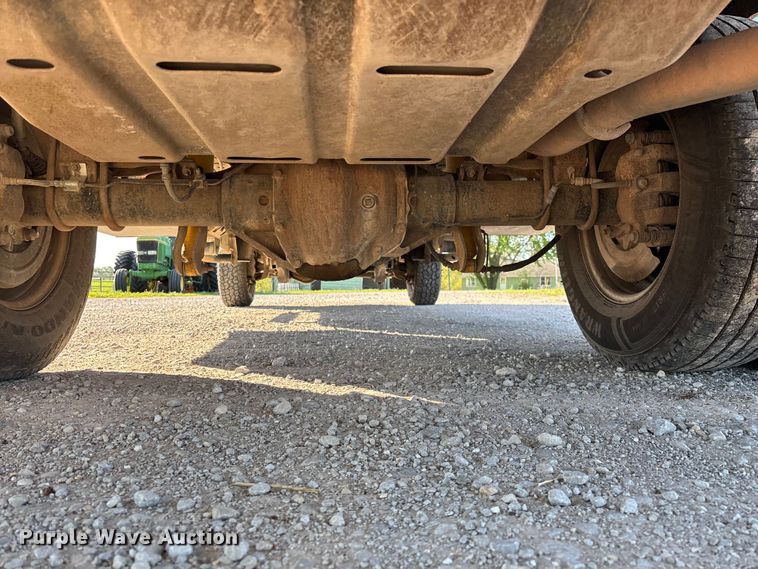 image for item FG0233 2009 Ford F350 flatbed pickup truck