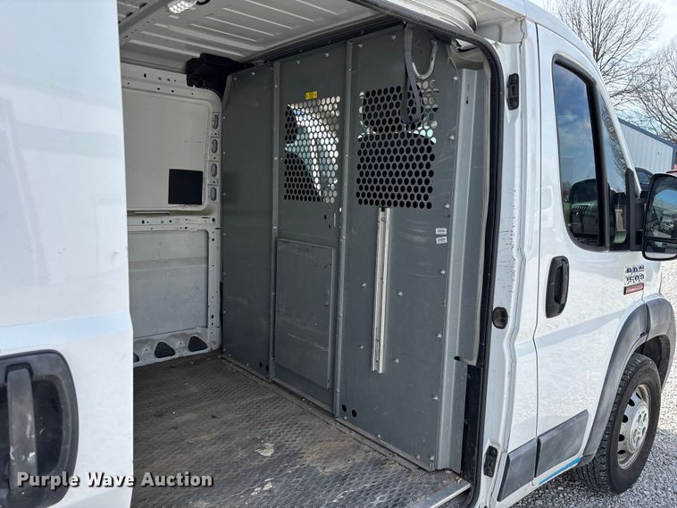 image for item FG0240 2014 RAM Promaster 1500 van