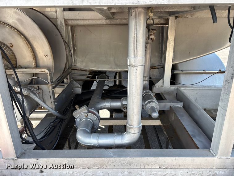 image for item FG0291 1989 Ford F600 fuel truck