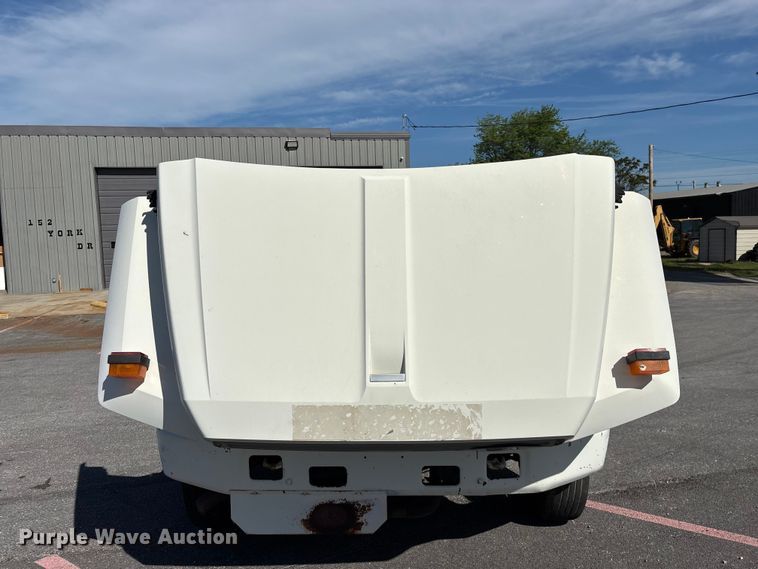 image for item FG0291 1989 Ford F600 fuel truck