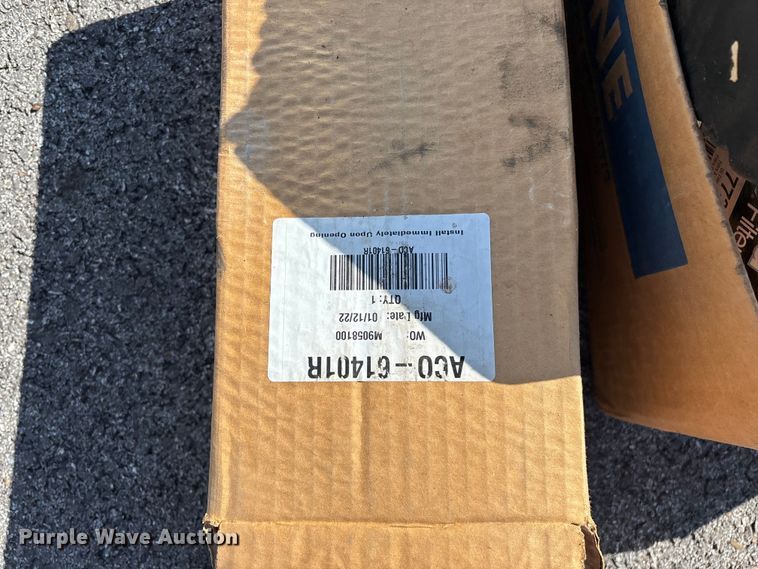 image for item FG0291 1989 Ford F600 fuel truck