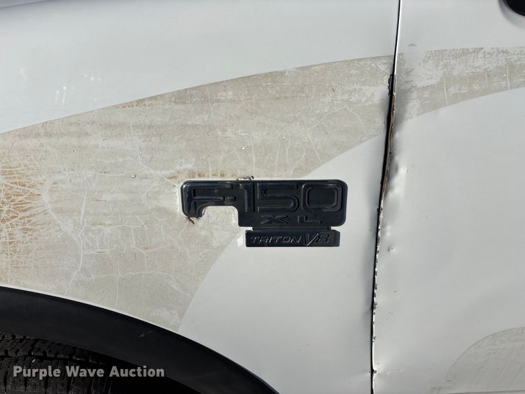 image for item FG0292 2001 Ford F150 Ext. Cab pickup truck