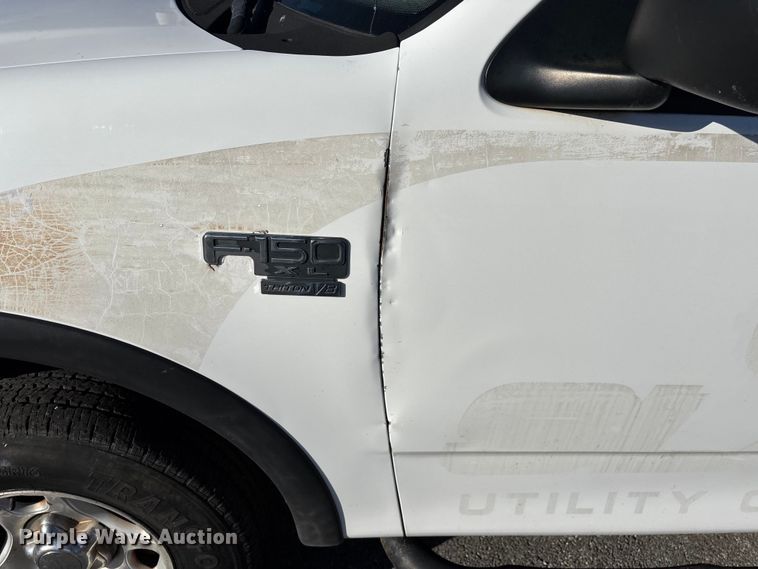 image for item FG0292 2001 Ford F150 Ext. Cab pickup truck