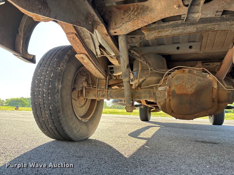 image for item FG0292 2001 Ford F150 Ext. Cab pickup truck