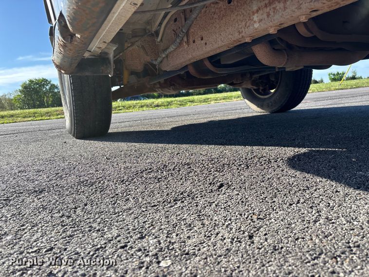 image for item FG0292 2001 Ford F150 Ext. Cab pickup truck