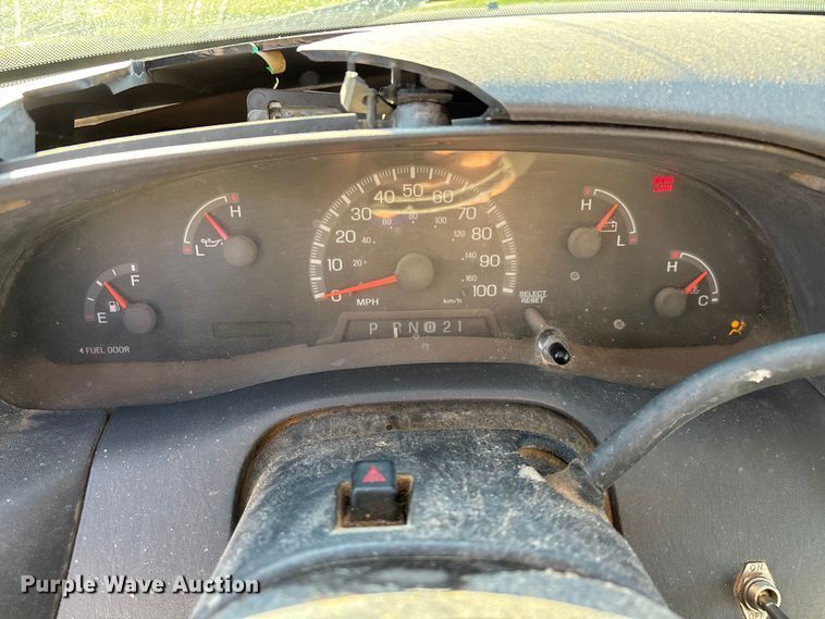 image for item FG0292 2001 Ford F150 Ext. Cab pickup truck