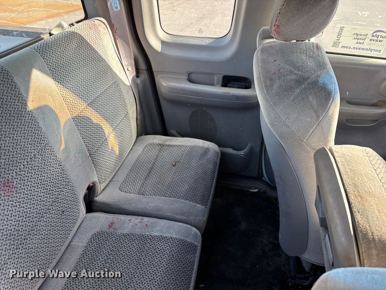 image for item FG0292 2001 Ford F150 Ext. Cab pickup truck