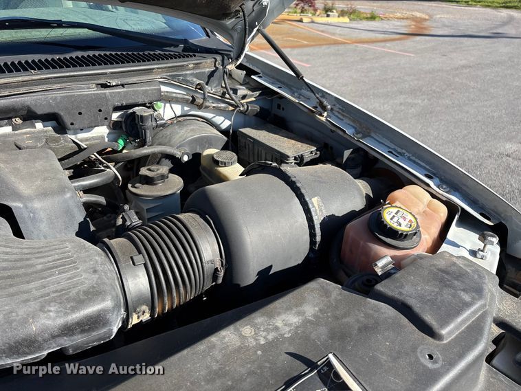 image for item FG0292 2001 Ford F150 Ext. Cab pickup truck