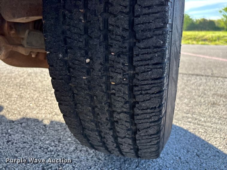 image for item FG0292 2001 Ford F150 Ext. Cab pickup truck