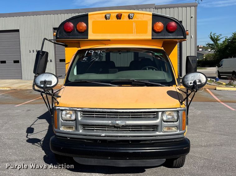 image for item FG0295 1998 Chevrolet Express school bus