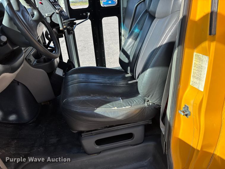 image for item FG0295 1998 Chevrolet Express school bus