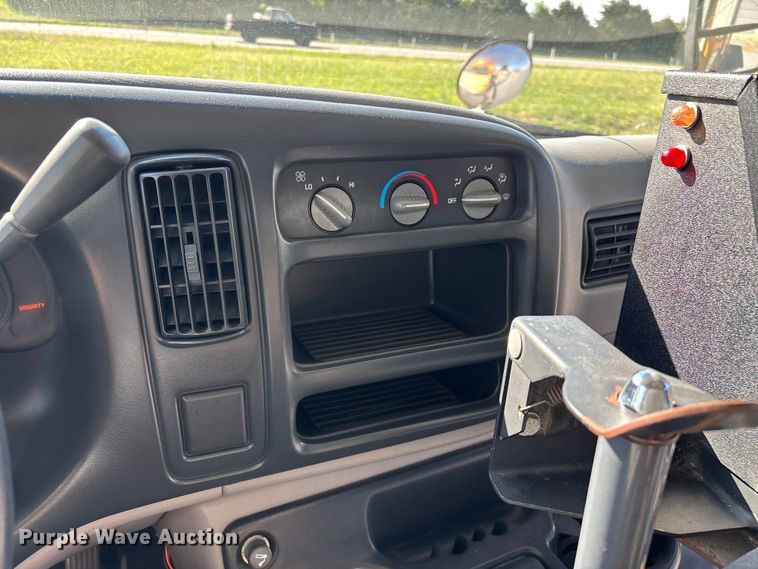 image for item FG0295 1998 Chevrolet Express school bus