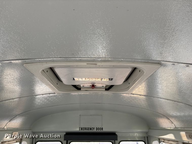 image for item FG0295 1998 Chevrolet Express school bus