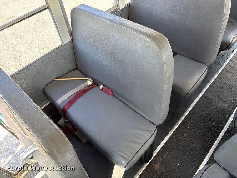 image for item FG0295 1998 Chevrolet Express school bus