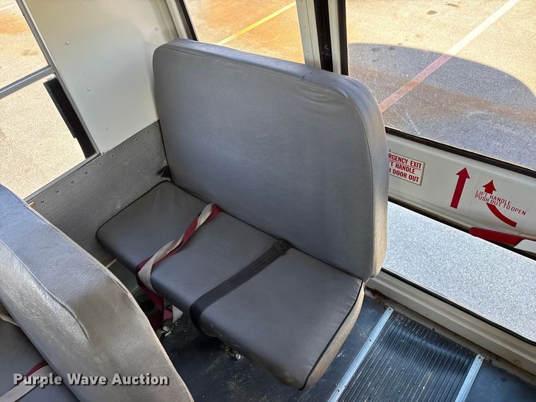 image for item FG0295 1998 Chevrolet Express school bus