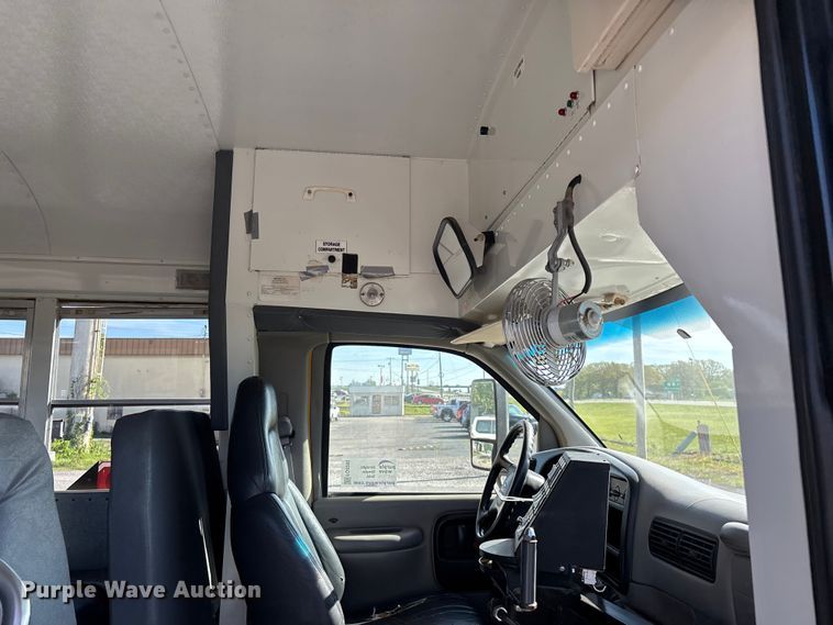 image for item FG0295 1998 Chevrolet Express school bus