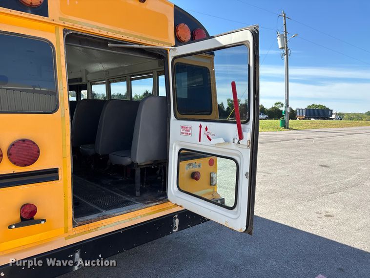 image for item FG0295 1998 Chevrolet Express school bus