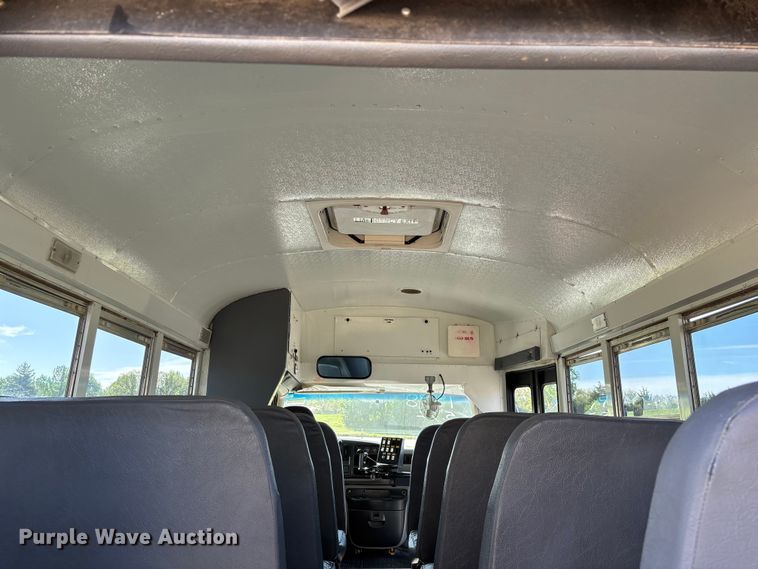 image for item FG0295 1998 Chevrolet Express school bus