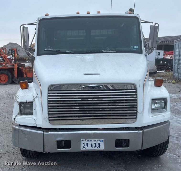 image for item FG1555 1998 Freightliner FL60 utility / service truck