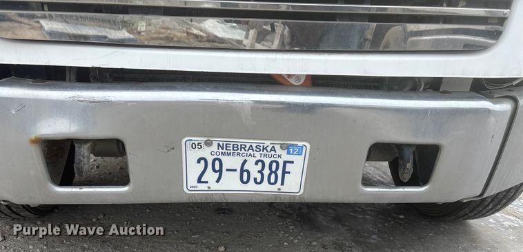 image for item FG1555 1998 Freightliner FL60 utility / service truck