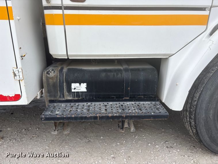 image for item FG1555 1998 Freightliner FL60 utility / service truck