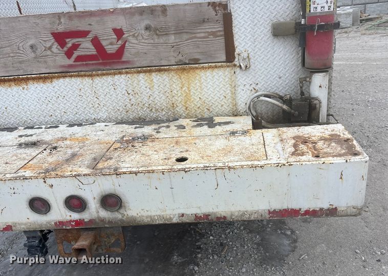 image for item FG1555 1998 Freightliner FL60 utility / service truck