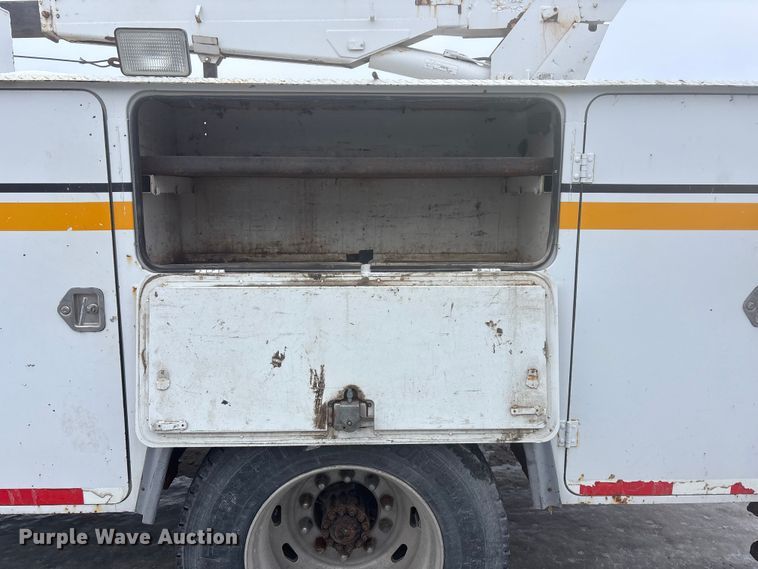 image for item FG1555 1998 Freightliner FL60 utility / service truck