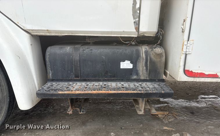 image for item FG1555 1998 Freightliner FL60 utility / service truck