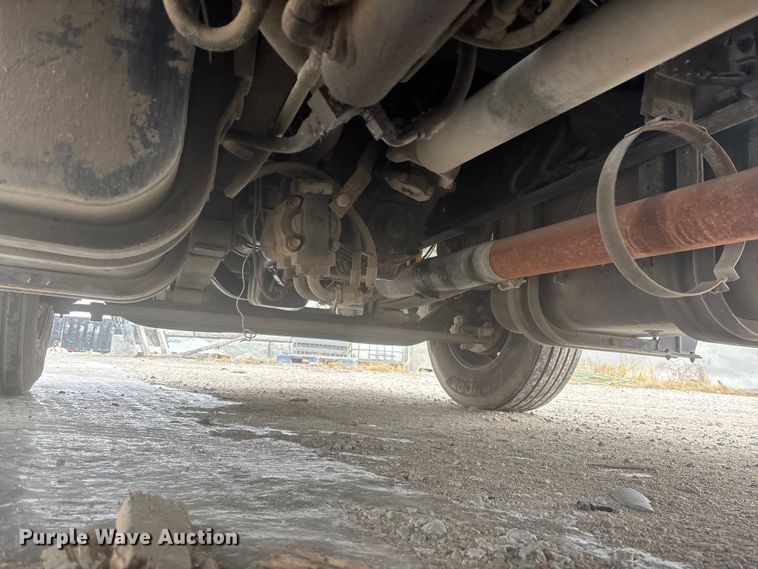 image for item FG1555 1998 Freightliner FL60 utility / service truck