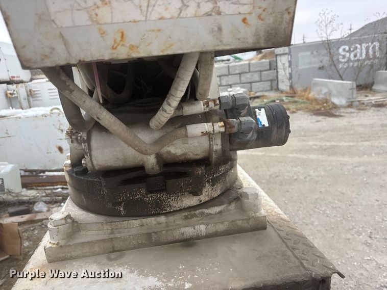 image for item FG1555 1998 Freightliner FL60 utility / service truck