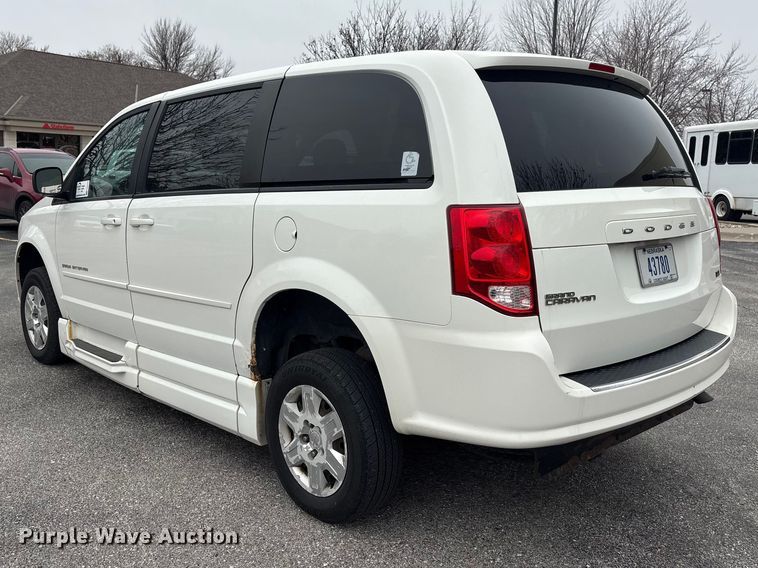 image for item FG2770 2012 Dodge Grand Caravan handicap accessible van