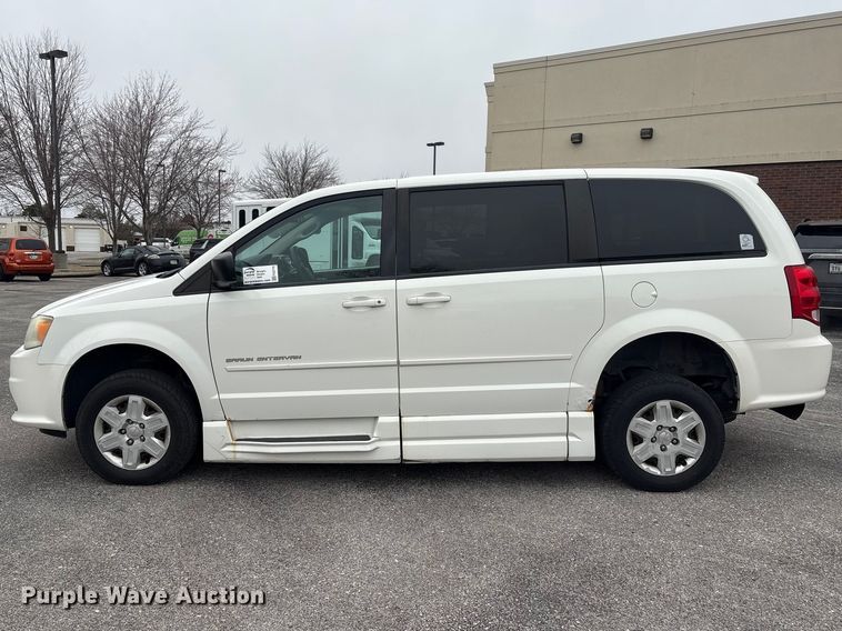 image for item FG2770 2012 Dodge Grand Caravan handicap accessible van