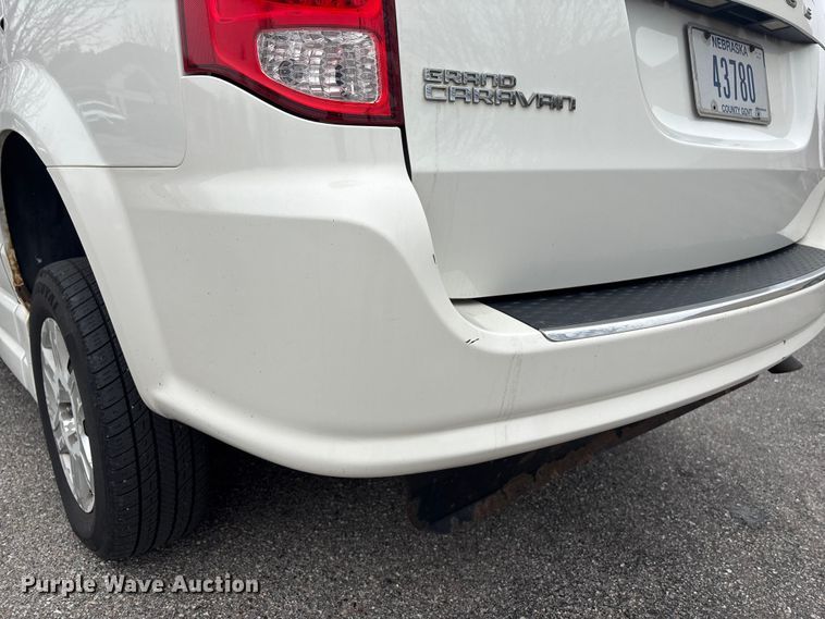 image for item FG2770 2012 Dodge Grand Caravan handicap accessible van