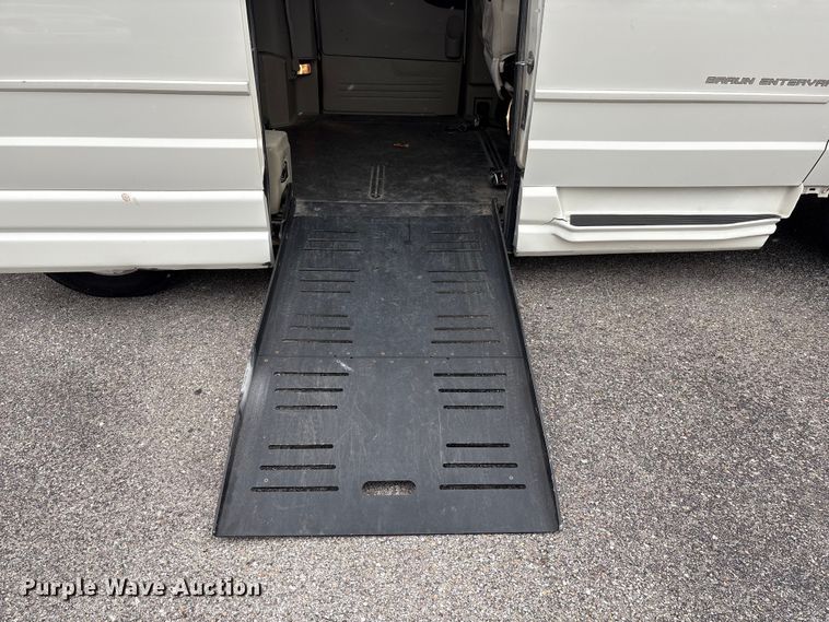 image for item FG2770 2012 Dodge Grand Caravan handicap accessible van