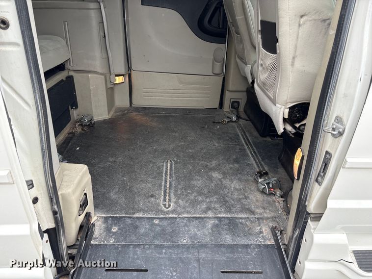 image for item FG2770 2012 Dodge Grand Caravan handicap accessible van