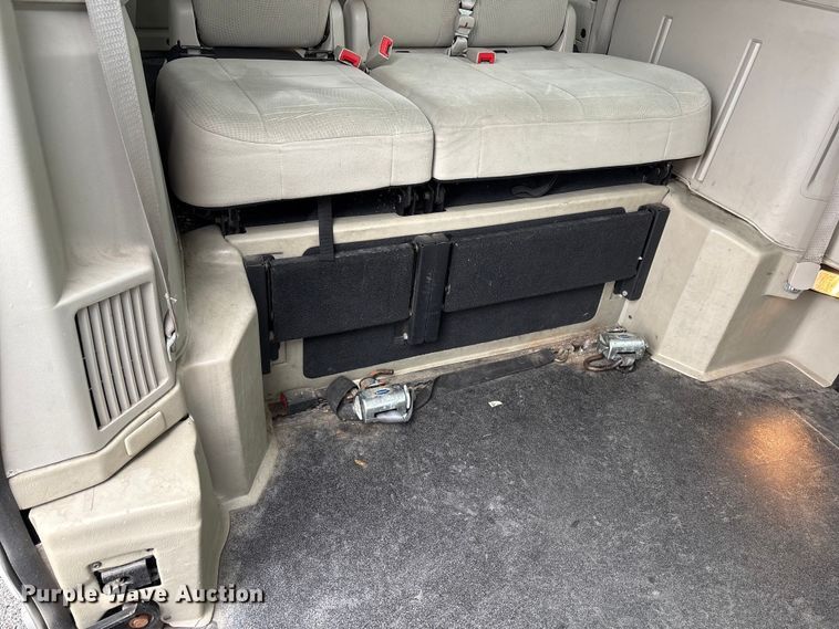 image for item FG2770 2012 Dodge Grand Caravan handicap accessible van