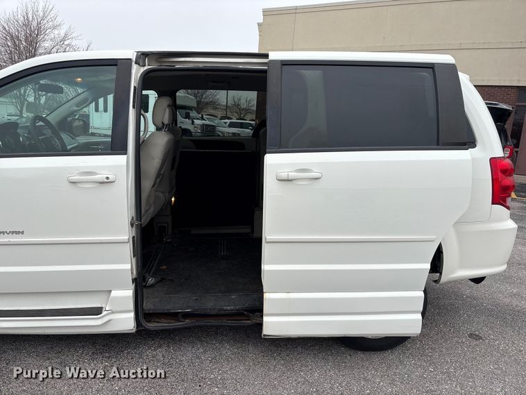 image for item FG2770 2012 Dodge Grand Caravan handicap accessible van
