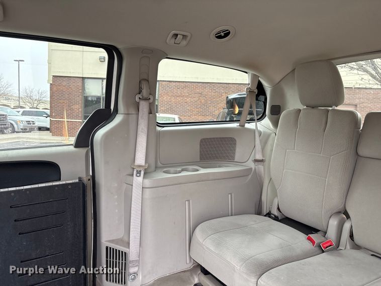 image for item FG2770 2012 Dodge Grand Caravan handicap accessible van