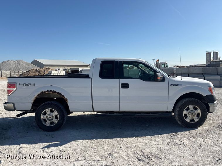 image for item FG2804 2014 Ford F150 Ext. Cab pickup truck