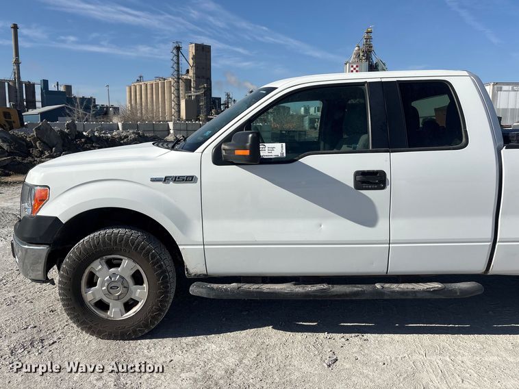 image for item FG2804 2014 Ford F150 Ext. Cab pickup truck