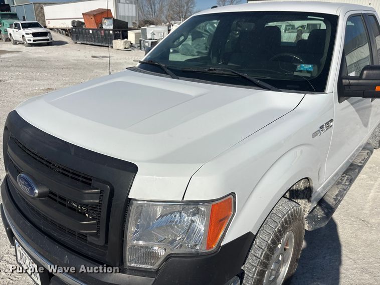 image for item FG2804 2014 Ford F150 Ext. Cab pickup truck
