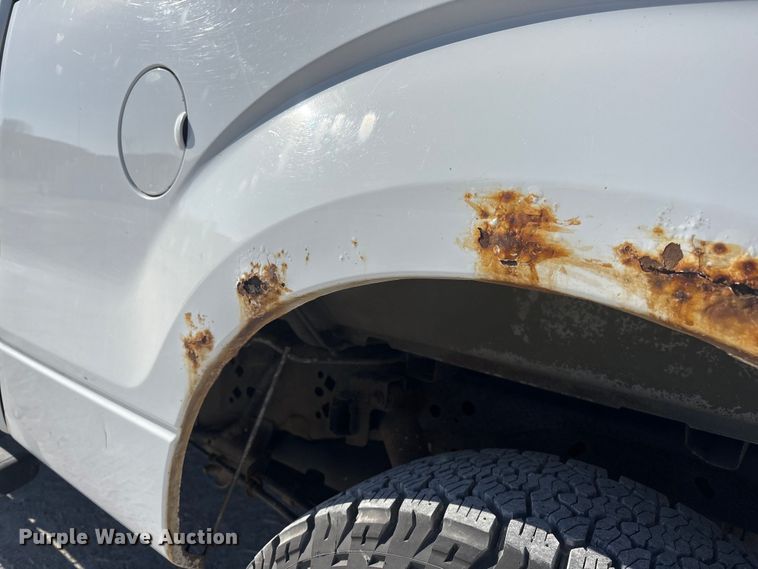 image for item FG2804 2014 Ford F150 Ext. Cab pickup truck