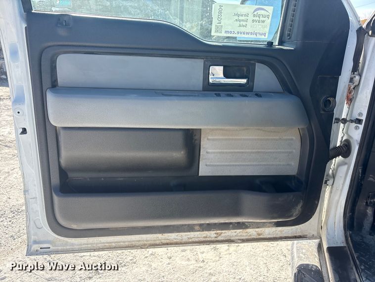 image for item FG2804 2014 Ford F150 Ext. Cab pickup truck