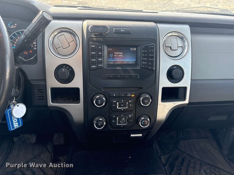 image for item FG2804 2014 Ford F150 Ext. Cab pickup truck