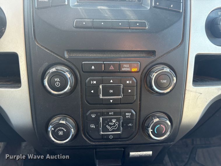 image for item FG2804 2014 Ford F150 Ext. Cab pickup truck