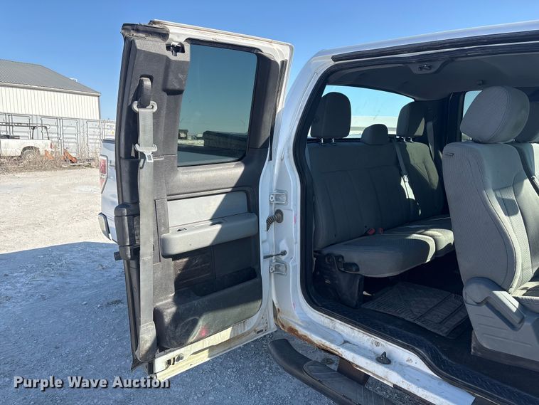 image for item FG2804 2014 Ford F150 Ext. Cab pickup truck