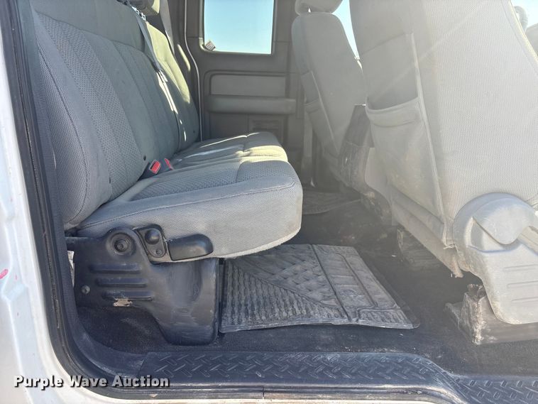 image for item FG2804 2014 Ford F150 Ext. Cab pickup truck